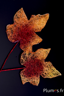 Feuille d'érable en sisal - 26 x 12 cm - rouge-jaune